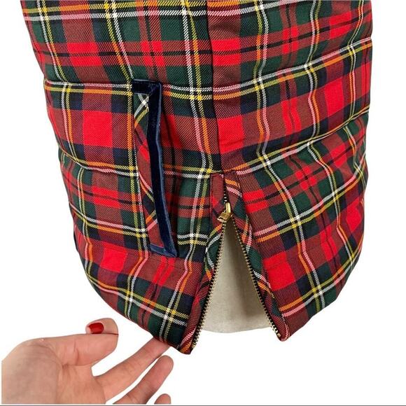 J. Crew Tartan Plaid Mountain Puffer Velvet Trim Vest Red Green Size Small H2712 - Picture 8 of 15